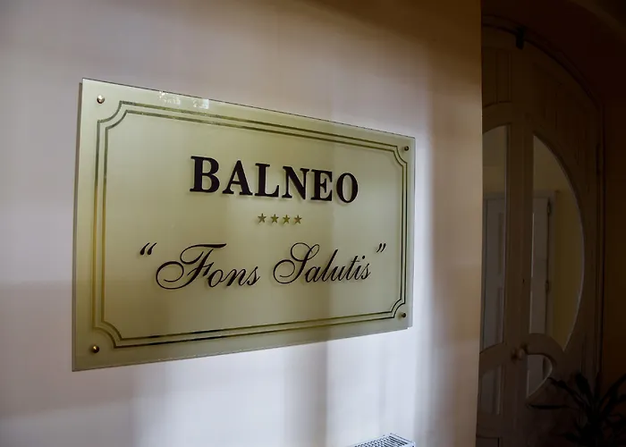 Boutique Romanza Apartahotel 4*