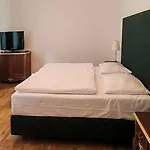 Aparthotel Boutique Romanza