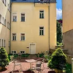 Aparthotel Boutique Romanza 4*