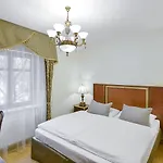 Boutique Romanza Aparthotel
