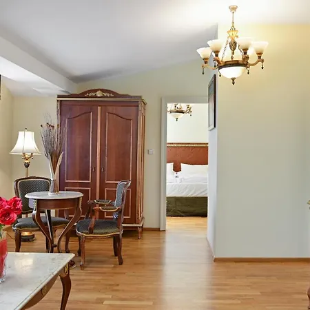 Boutique Romanza Apart-hotel 4*