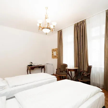 Aparthotel Boutique Romanza 4*
