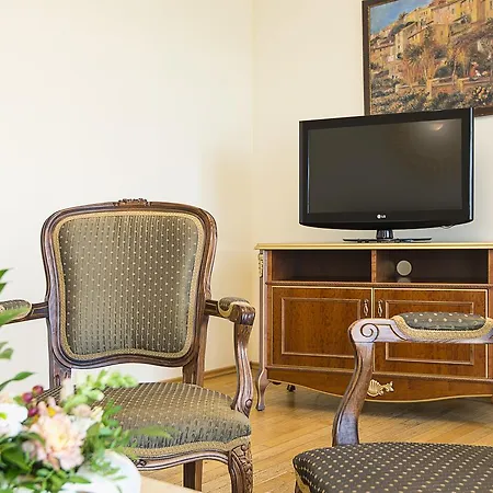 Boutique Romanza Апарт-готель 4*