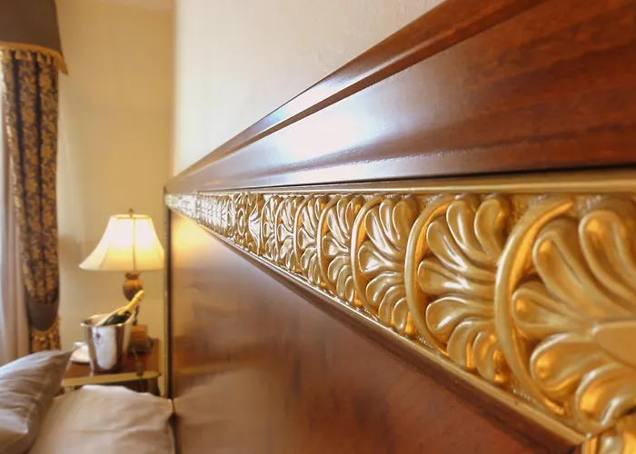 Boutique Romanza Aparthotel